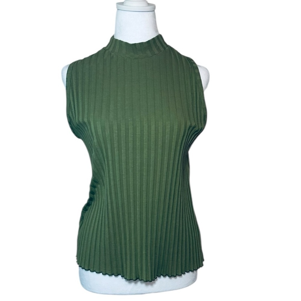 A New Day Green Ribbed Sleeveless Tank Top Medium New with Tags